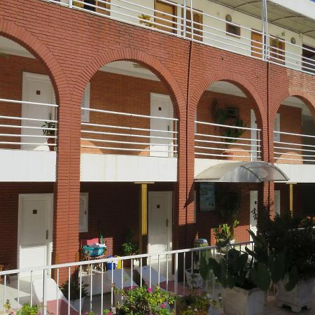 Hotel Palmas Del Sol アスンシオン エクステリア 写真